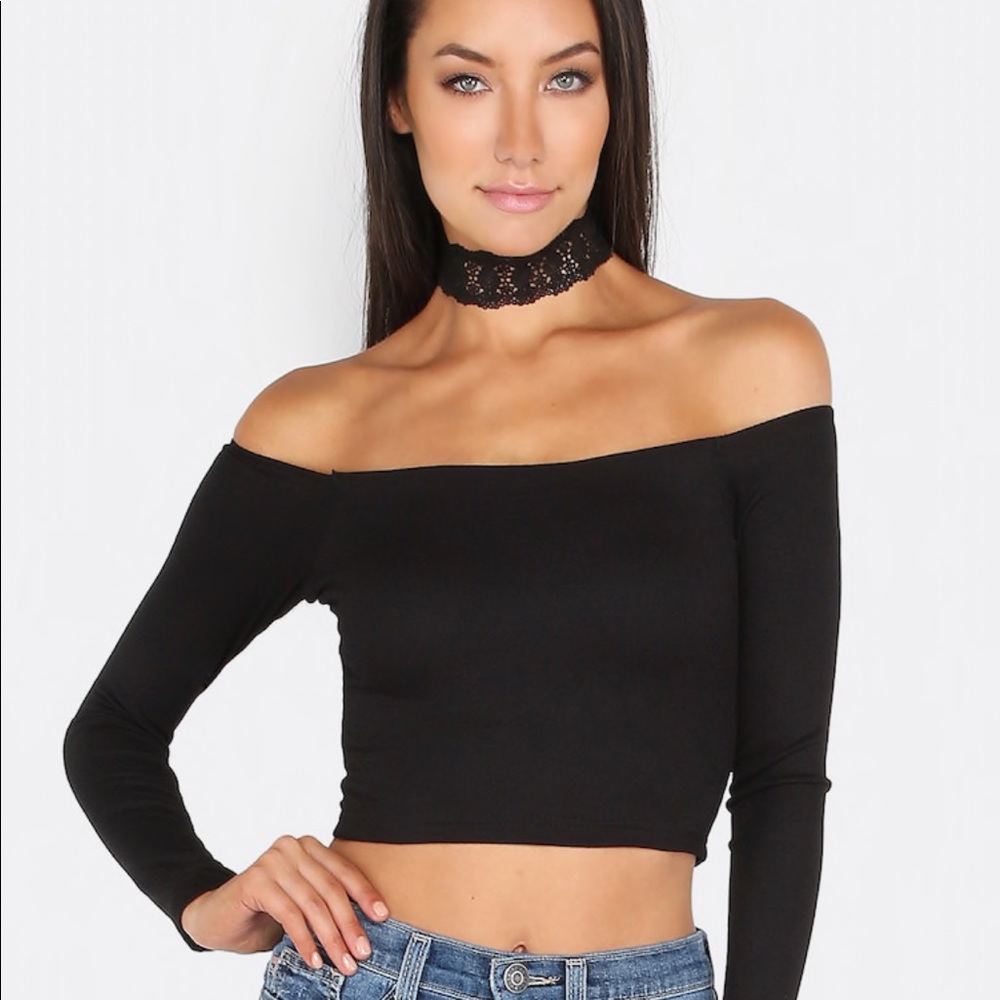 Off shoulder long sleeve rubbed shirt top